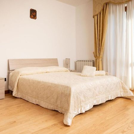B&B Antares Cittanova  Buitenkant foto